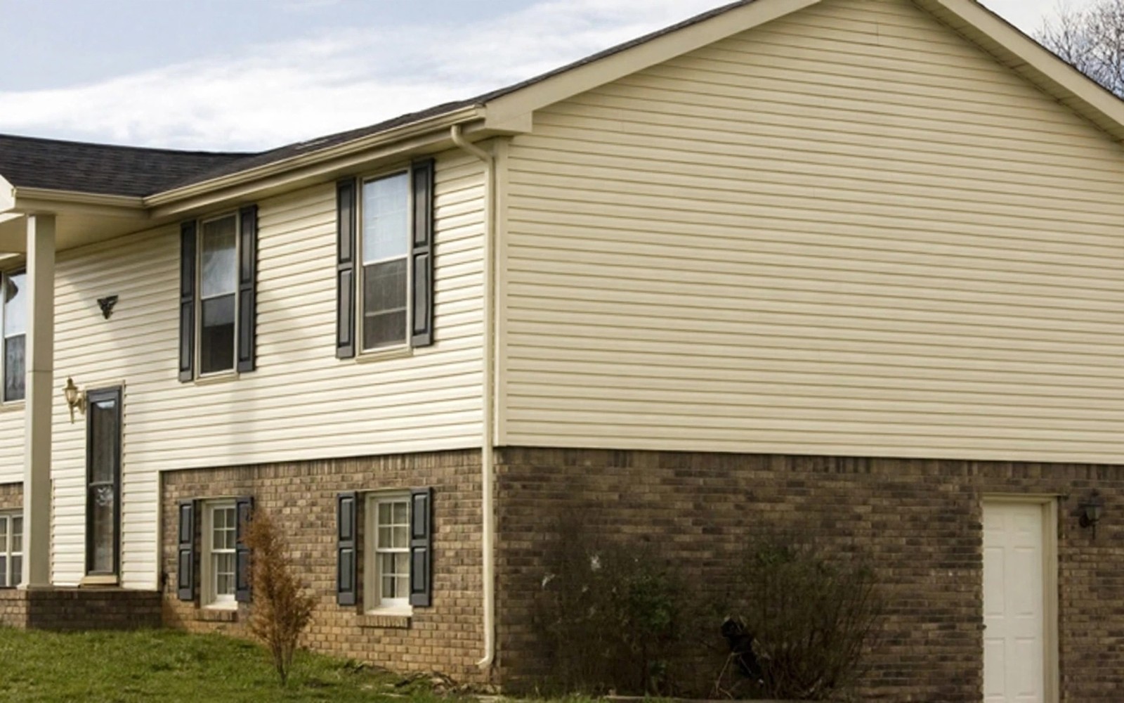 Illustrative example: the same house fully restored after fire damage repair